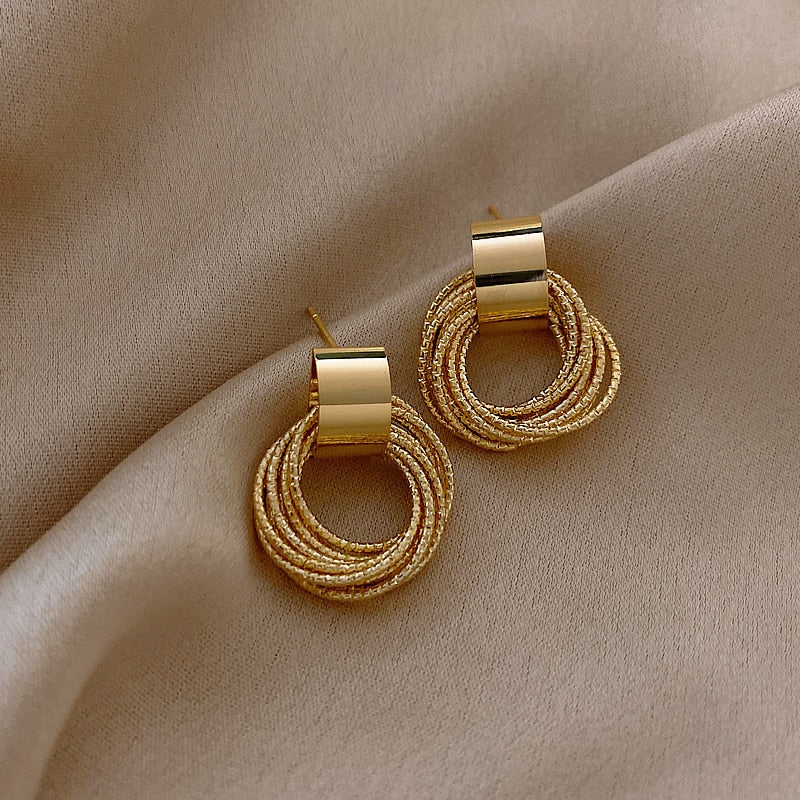 Golden Elegance Round Earrings