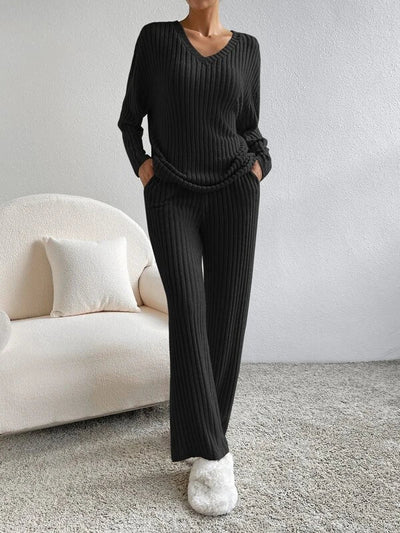 Women's Knitted Trousers and Jumper Set – Cozy and Stylish Outfit