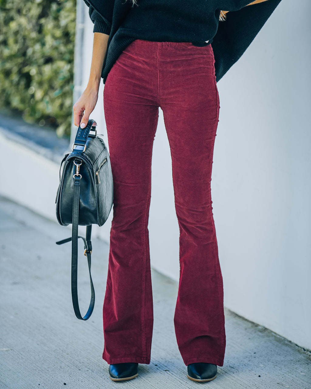 Fashionable Flared Trousers with Stretch